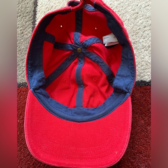 GAP cap with adjustable strap, GUC - Picture 5 of 6